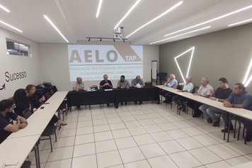 Aelo-TAP recebe pré-candidato a prefeito de Uberlândia Paulo Sérgio