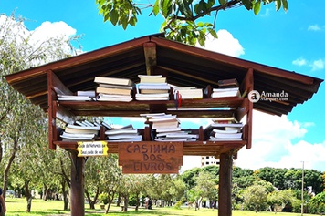 A "CASINHA DOS LIVROS" da Praça Said Chacur no Bairro Santa Mônica